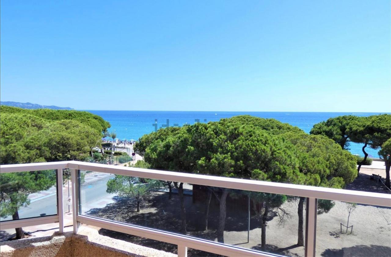 Apartment Direkt Am Strand Blanes Eksteriør billede